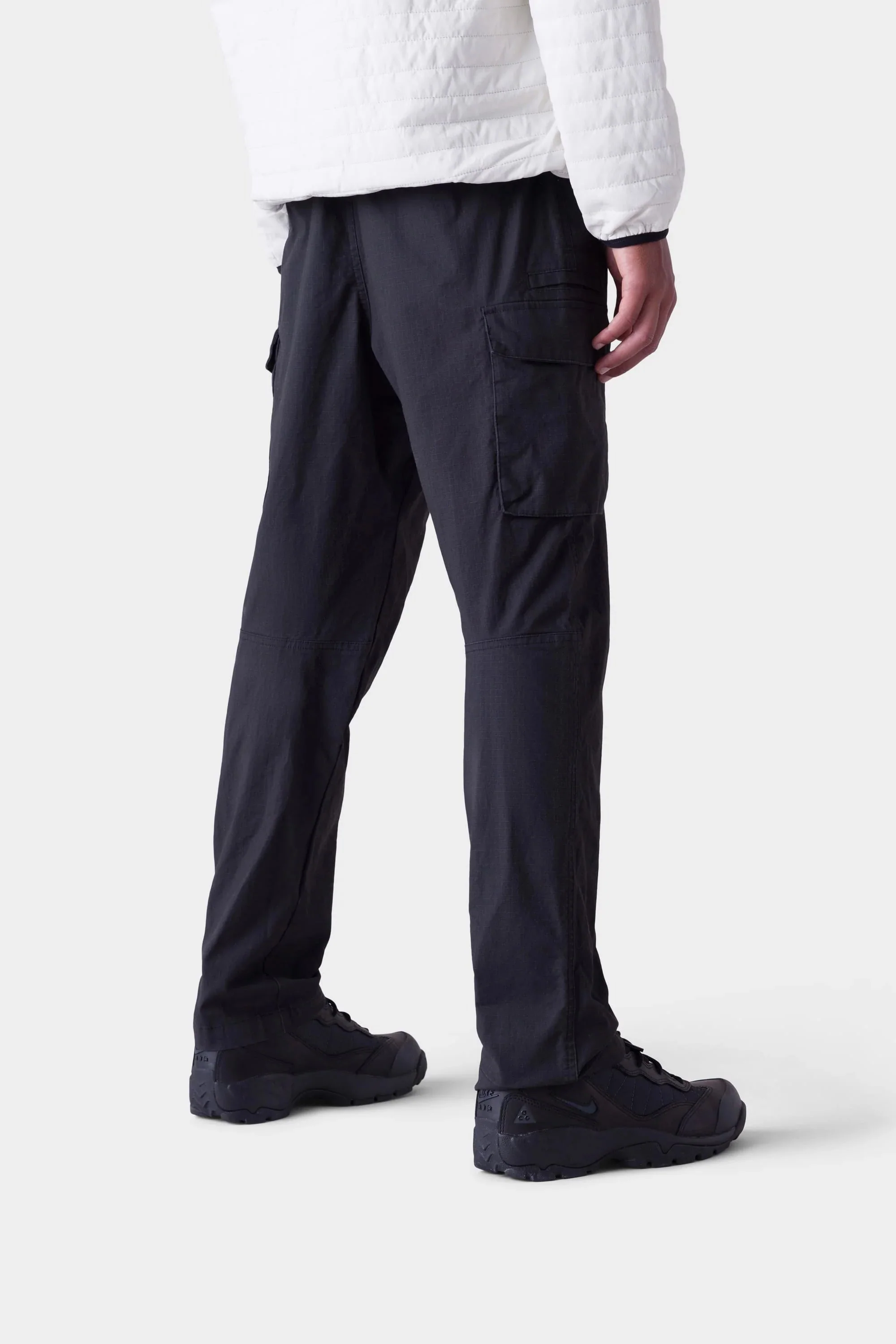 686 All Time Cargo Wide Tapered Pants Black - Image 4