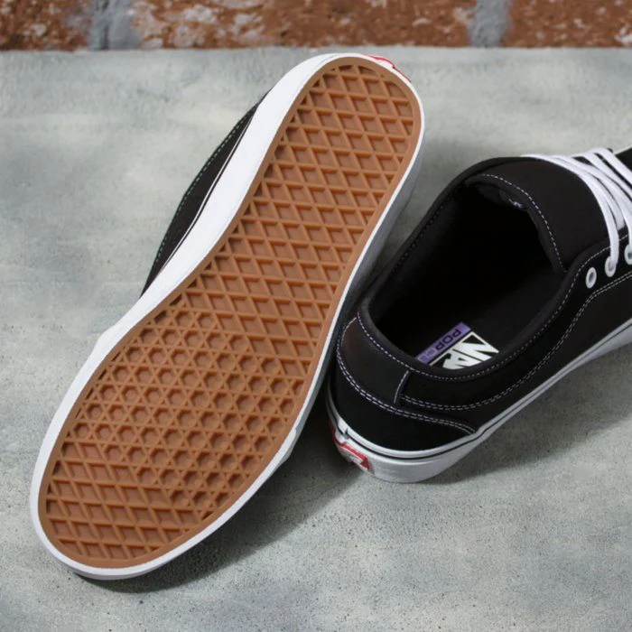 VANS Skate Chukka Low Shoes Black/White - Image 4