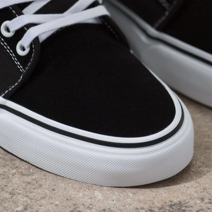 VANS Skate Chukka Low Shoes Black/White - Image 5