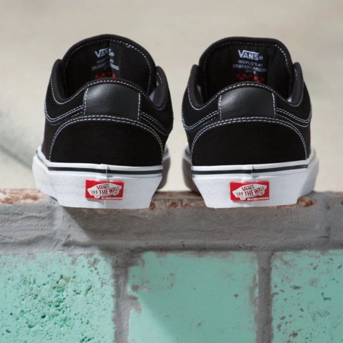 VANS Skate Chukka Low Shoes Black/White - Image 6