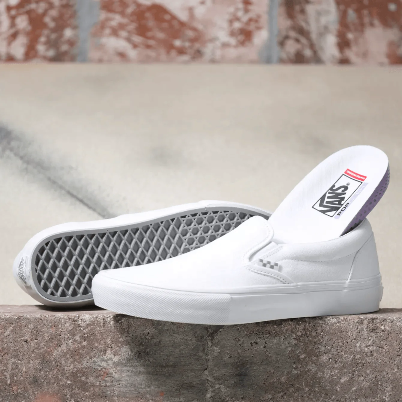 VANS Skate Slip-On Shoes True White - Image 3