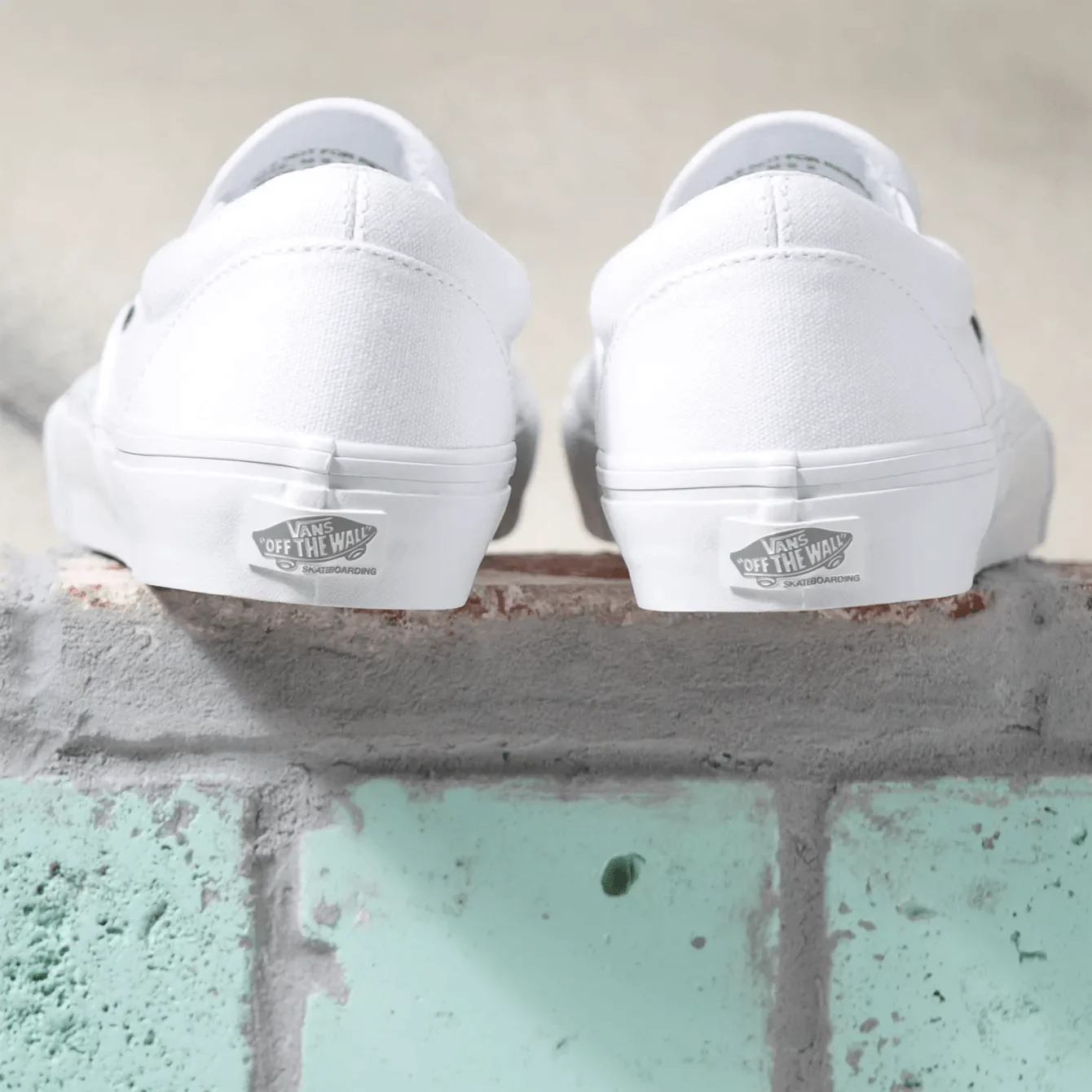 VANS Skate Slip-On Shoes True White - Image 5